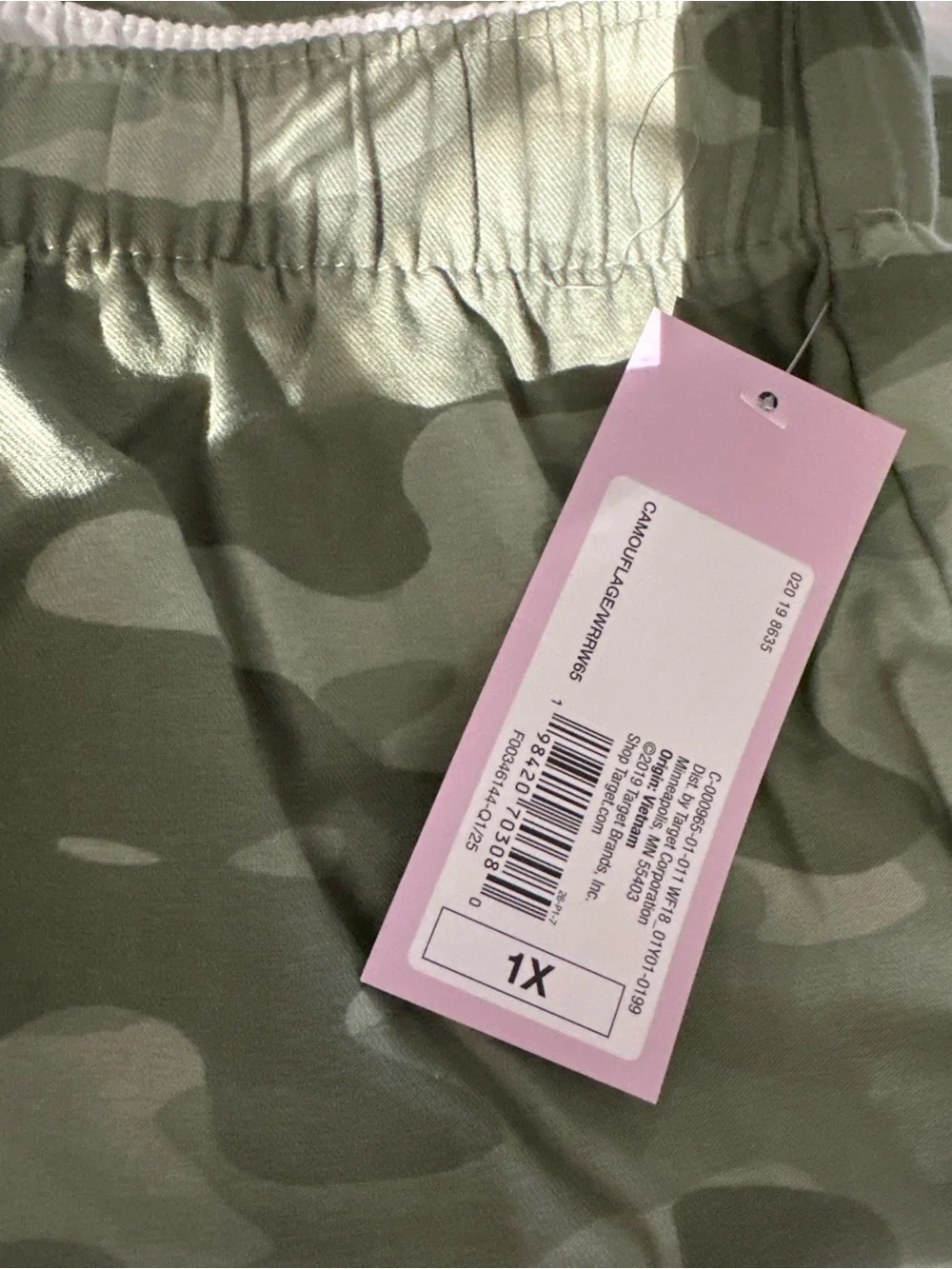 Target Women’s Green Camo Athletic Shorts with White Floral Waistband - Picture 2 of 4
